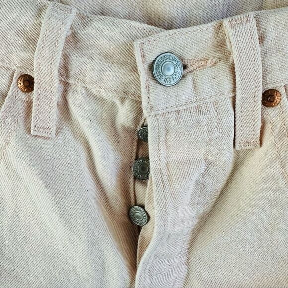 Levi’s Fresh Collection Pale Pink 501 Button Fly Cut Off Shorts Size 26 - Picture 2 of 6